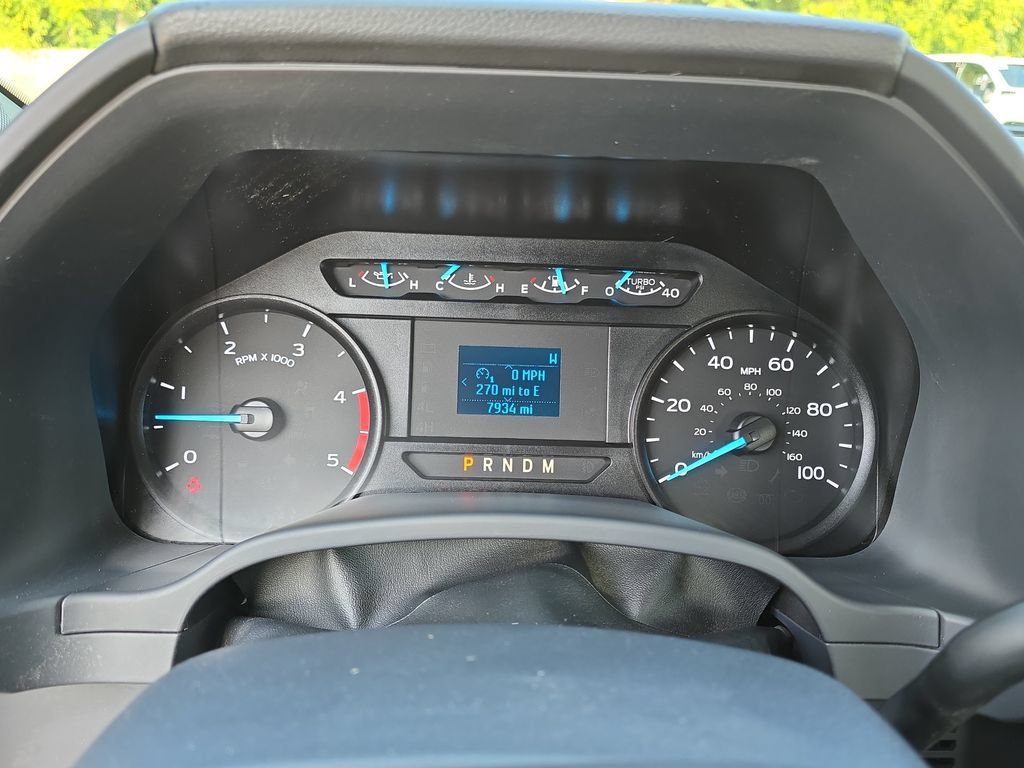 Used 2022 Ford F550 4x4 Regular Cab Super Duty w/ Power Equipment Group image 18