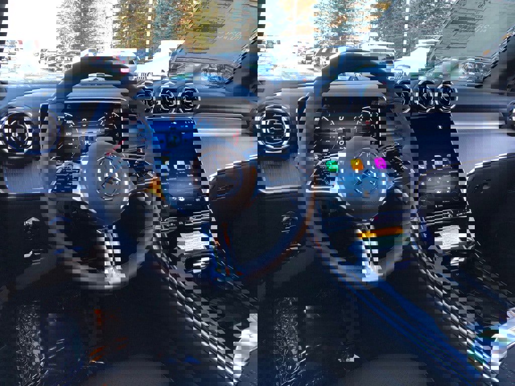 New 2026 Mercedes-Benz GLC 300 4MATIC image 16