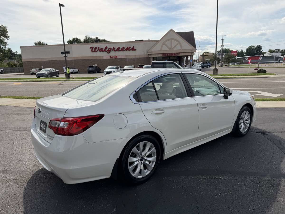 Used 2015 Subaru Legacy 2.5i Premium AWD/4WD image 5