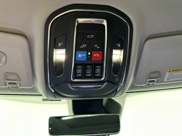 Used 2023 Jeep Grand Cherokee 30th Anniversary image 24