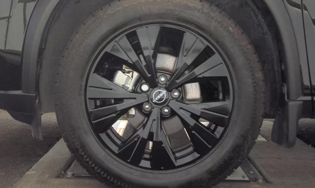 Used 2023 Nissan Rogue SV w/ SV Premium B Package AWD/4WD image 8
