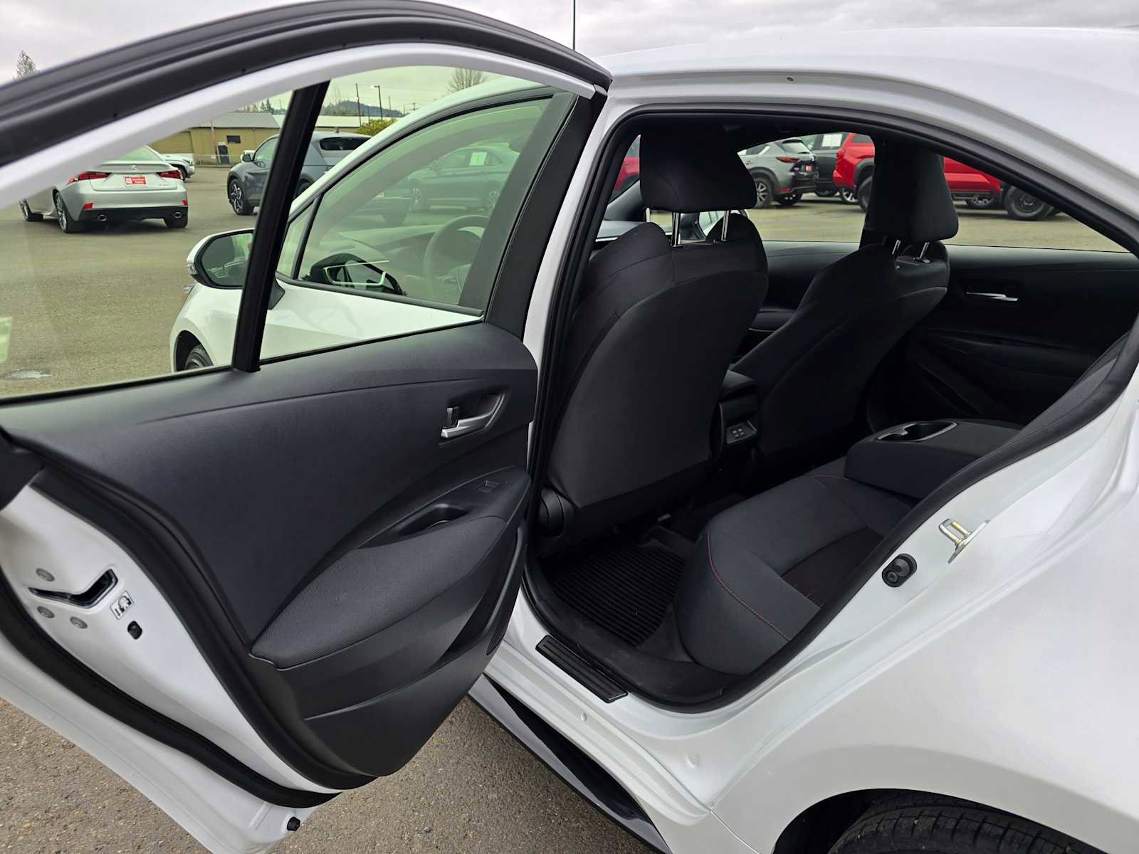 Certified 2026 Toyota Corolla SE w/ SE Package image 16