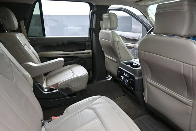 Used 2019 Ford Expedition Max Limited w/ Equipment Group 302A AWD/4WD image 30
