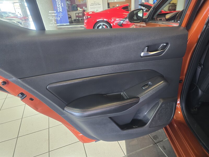 Used 2022 Nissan Altima 2.5 SR FWD image 10