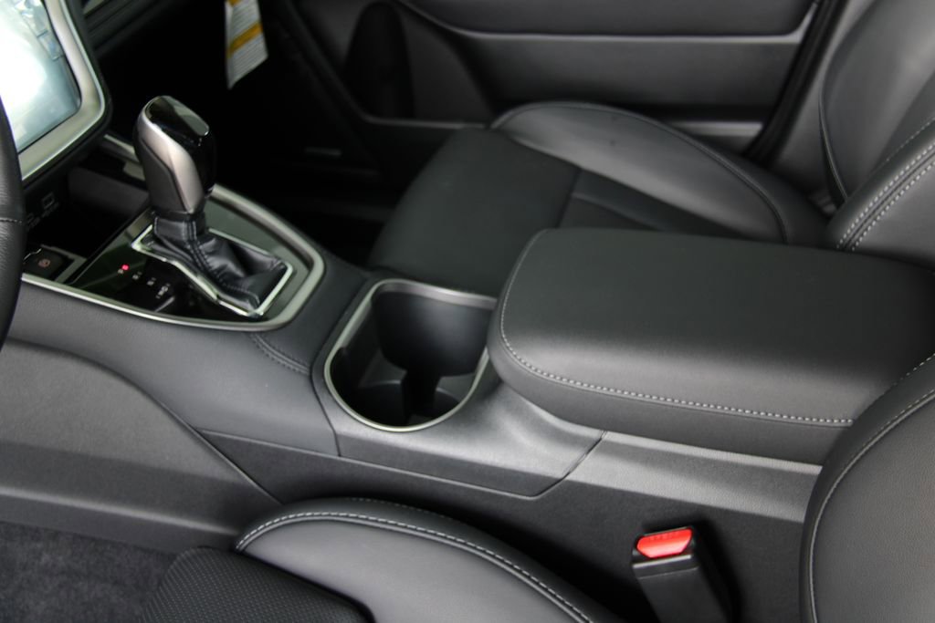 Certified 2025 Subaru Outback Limited image 19