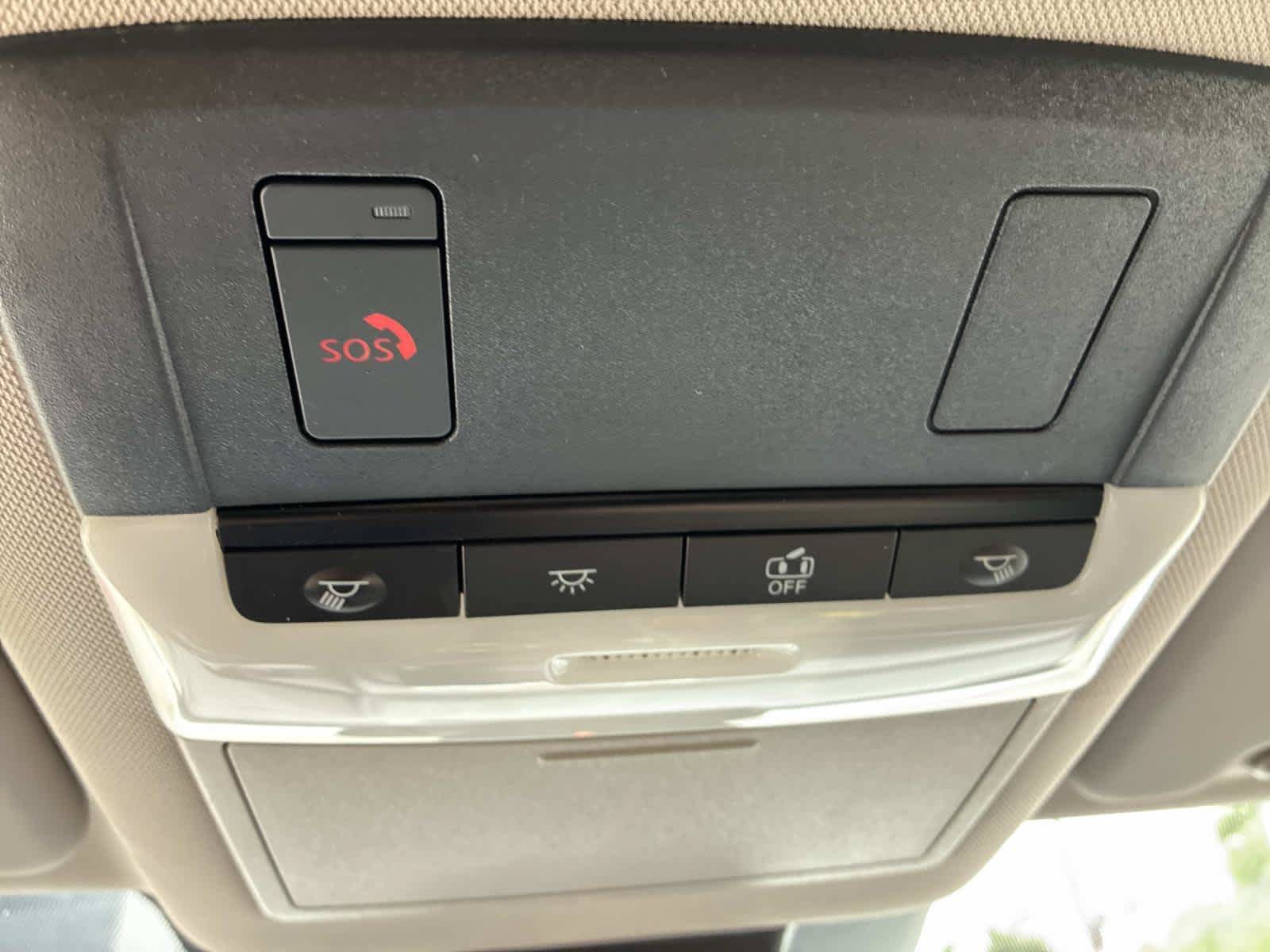 Used 2025 Nissan Rogue SV AWD/4WD image 42