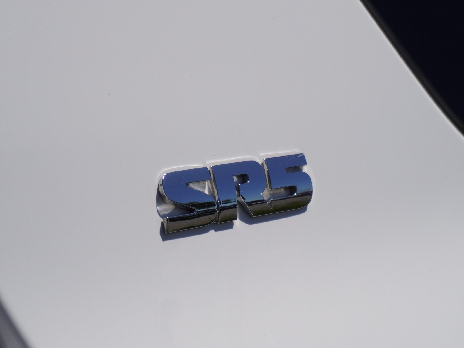 Used 2023 Toyota 4Runner SR5 AWD/4WD image 8