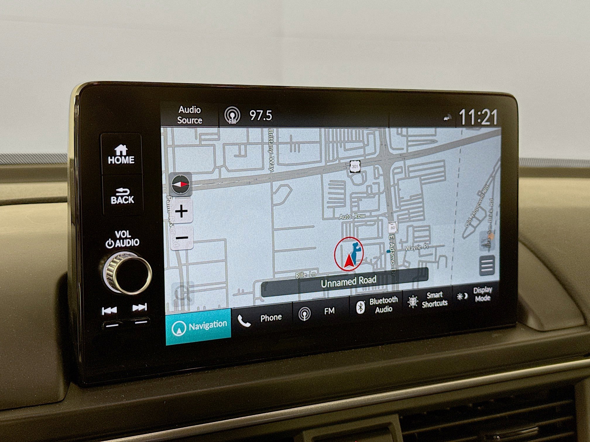 Certified 2025 Honda Pilot Touring image 14