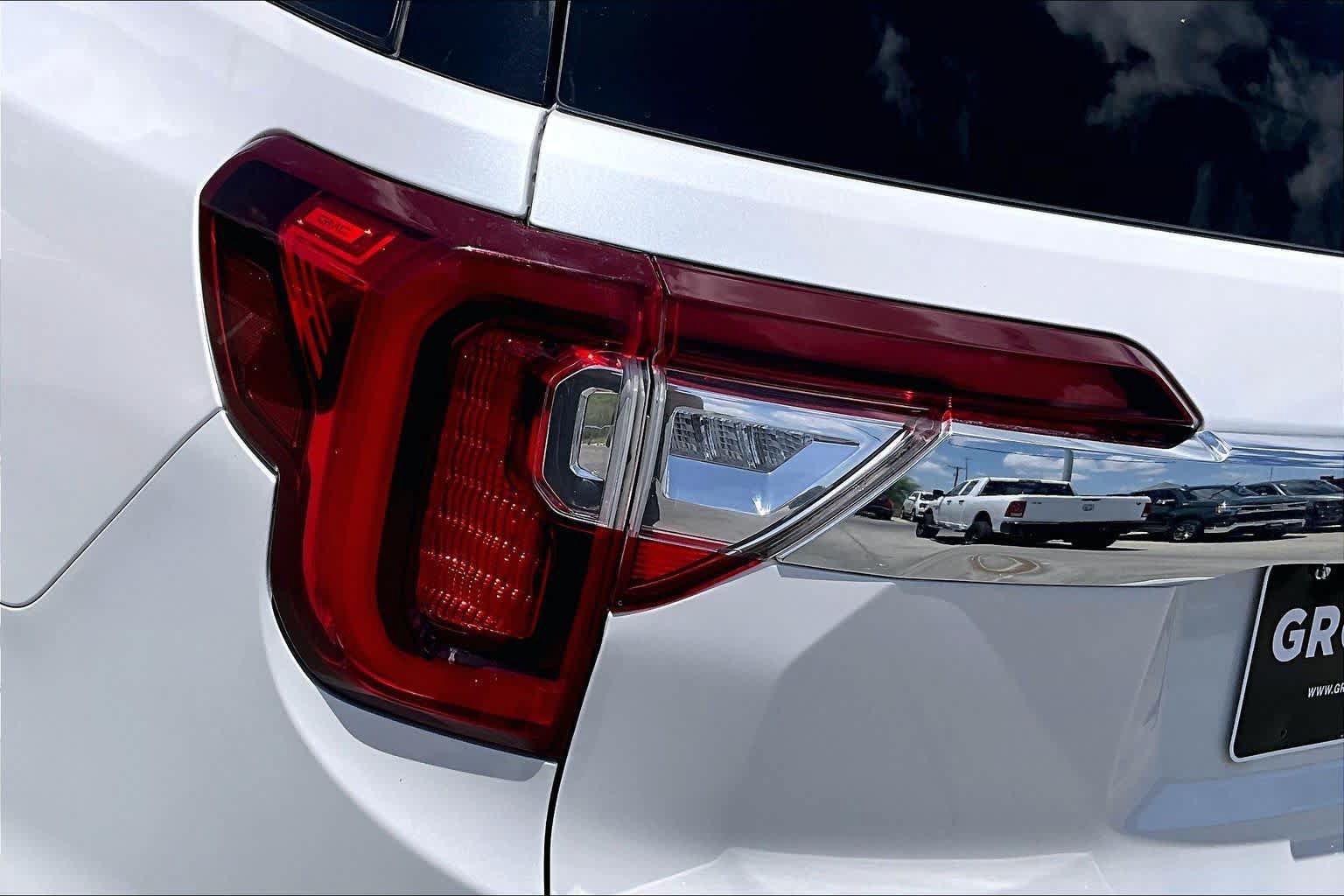 Certified 2023 GMC Acadia Denali FWD image 54