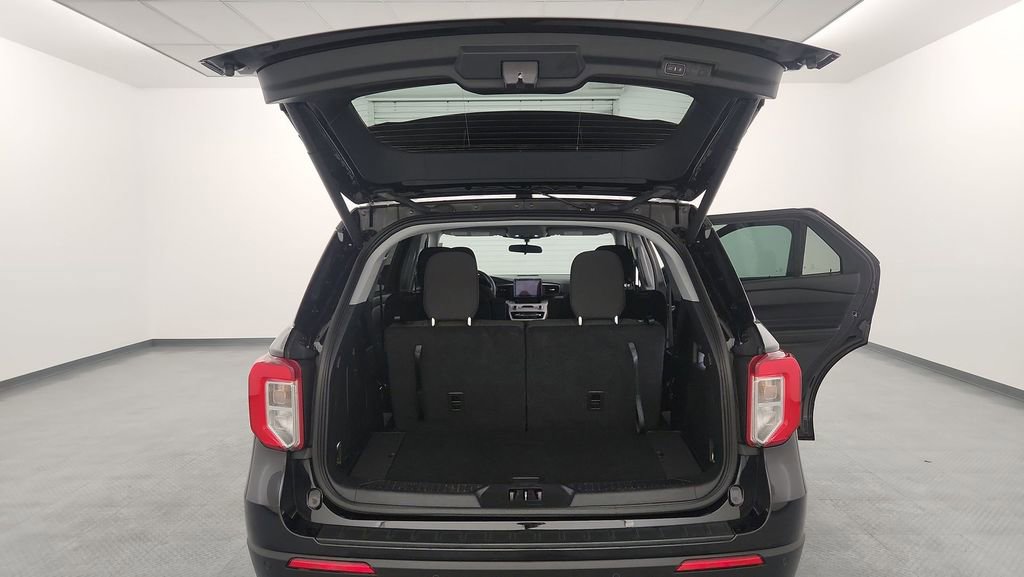 Certified 2023 Ford Explorer XLT image 26
