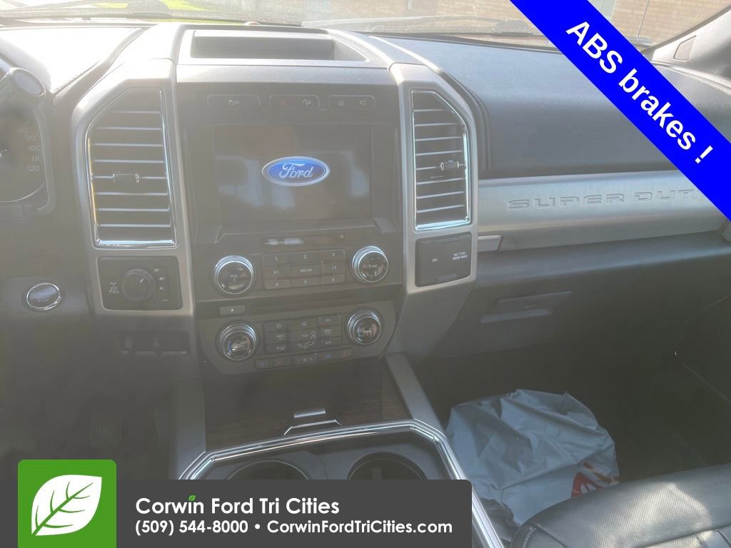 Used 2017 Ford F250 Platinum w/ Platinum Ultimate Package AWD/4WD image 6