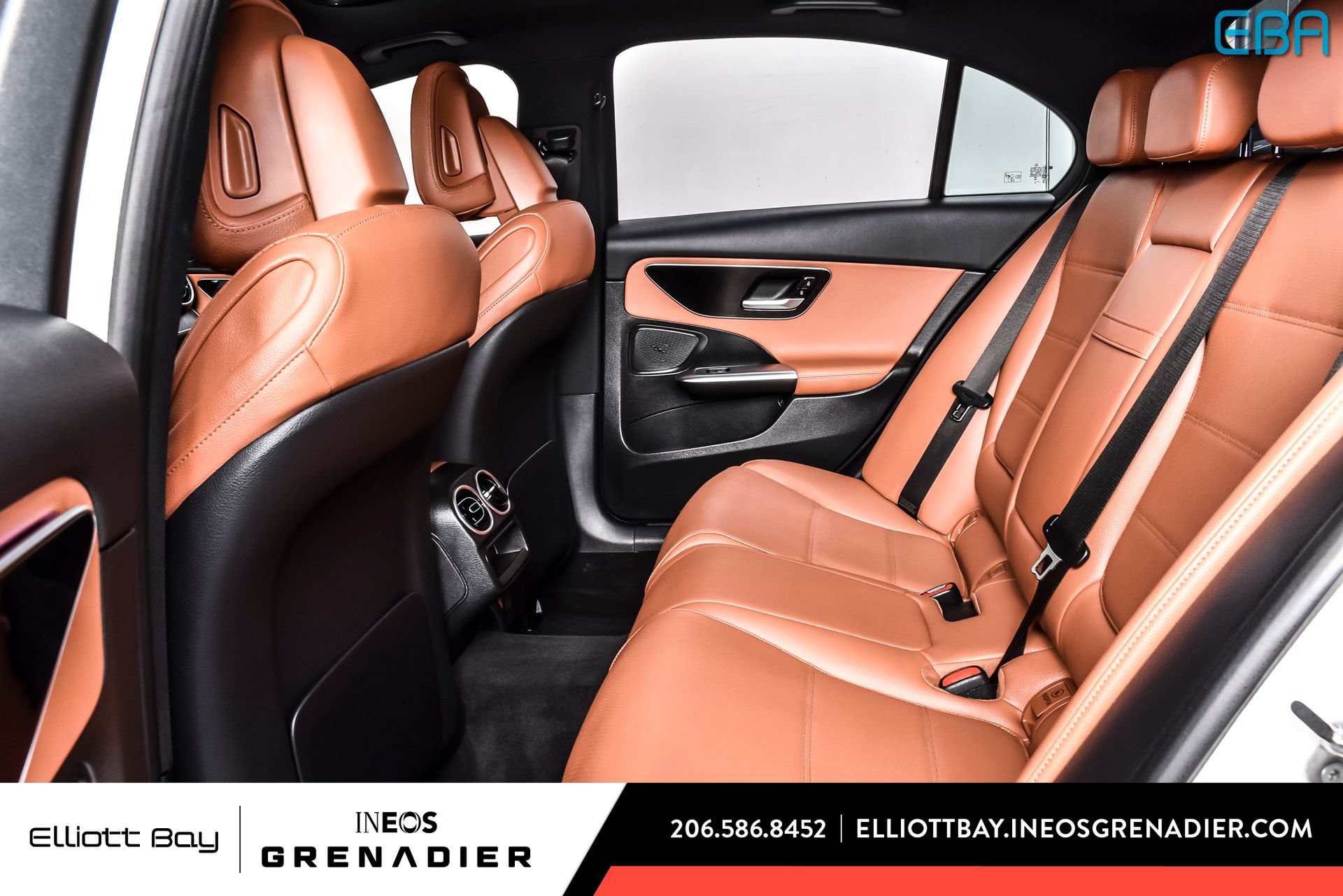 Used 2025 Mercedes-Benz C 300 4MATIC Sedan image 21