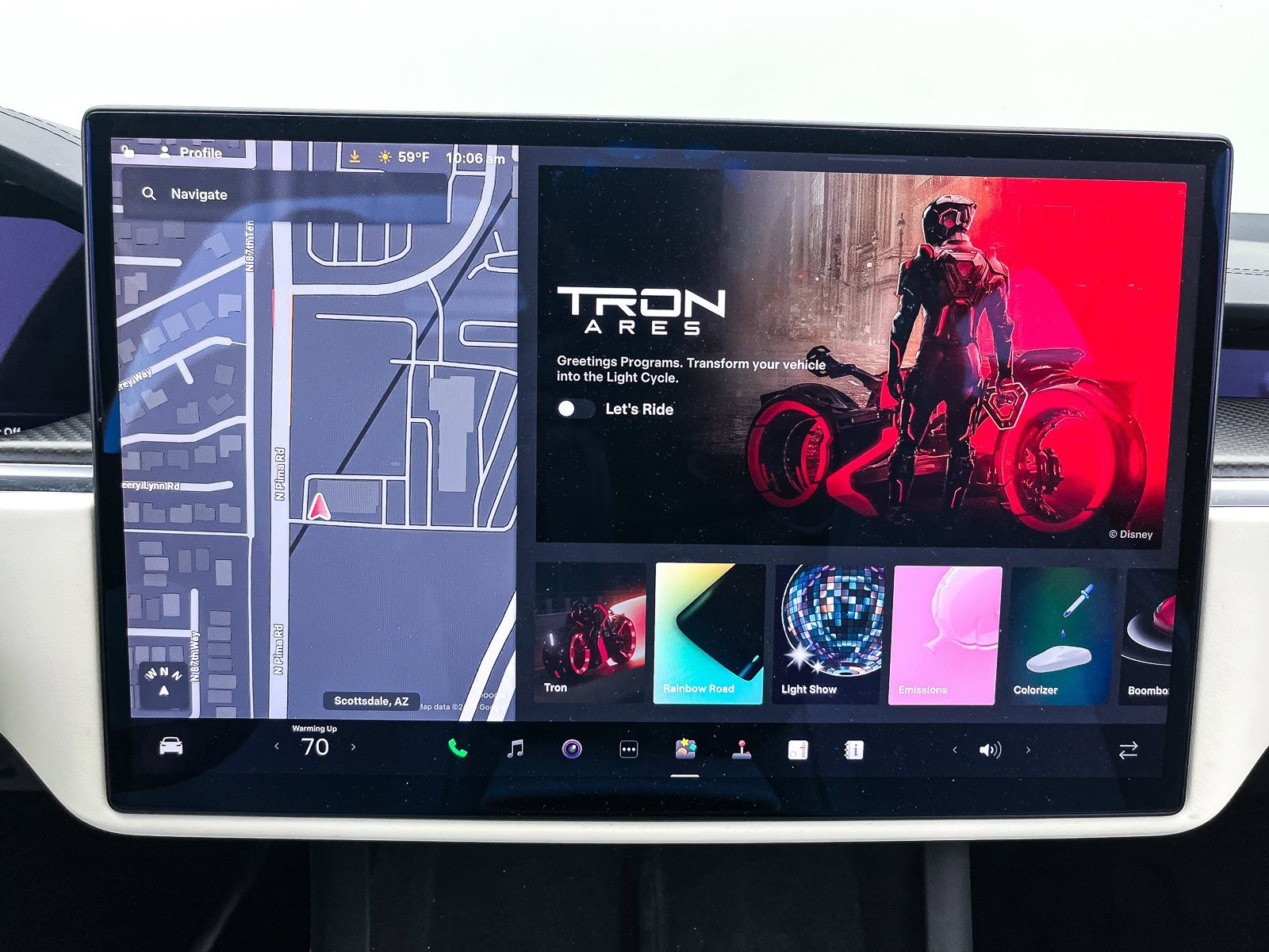 Used 2022 Tesla Model X Plaid image 8