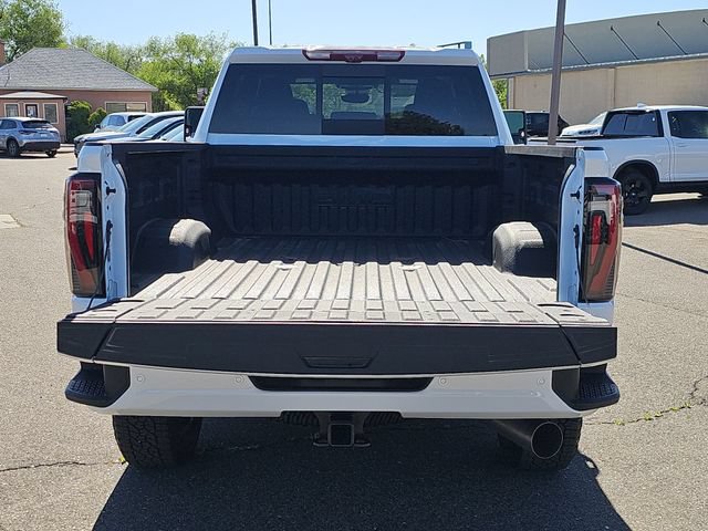 New 2026 GMC Sierra 2500 AT4 w/ Technology Package AWD/4WD image 26
