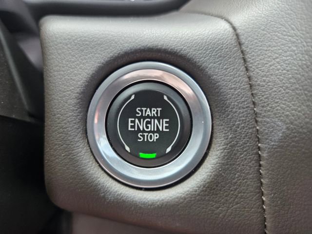 Used 2022 GMC Yukon SLT w/ SLT Luxury Package AWD/4WD image 34