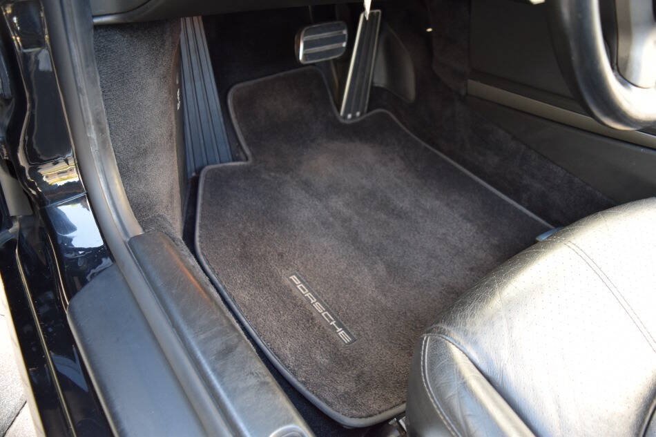 Used 2005 Porsche Boxster RWD image 54