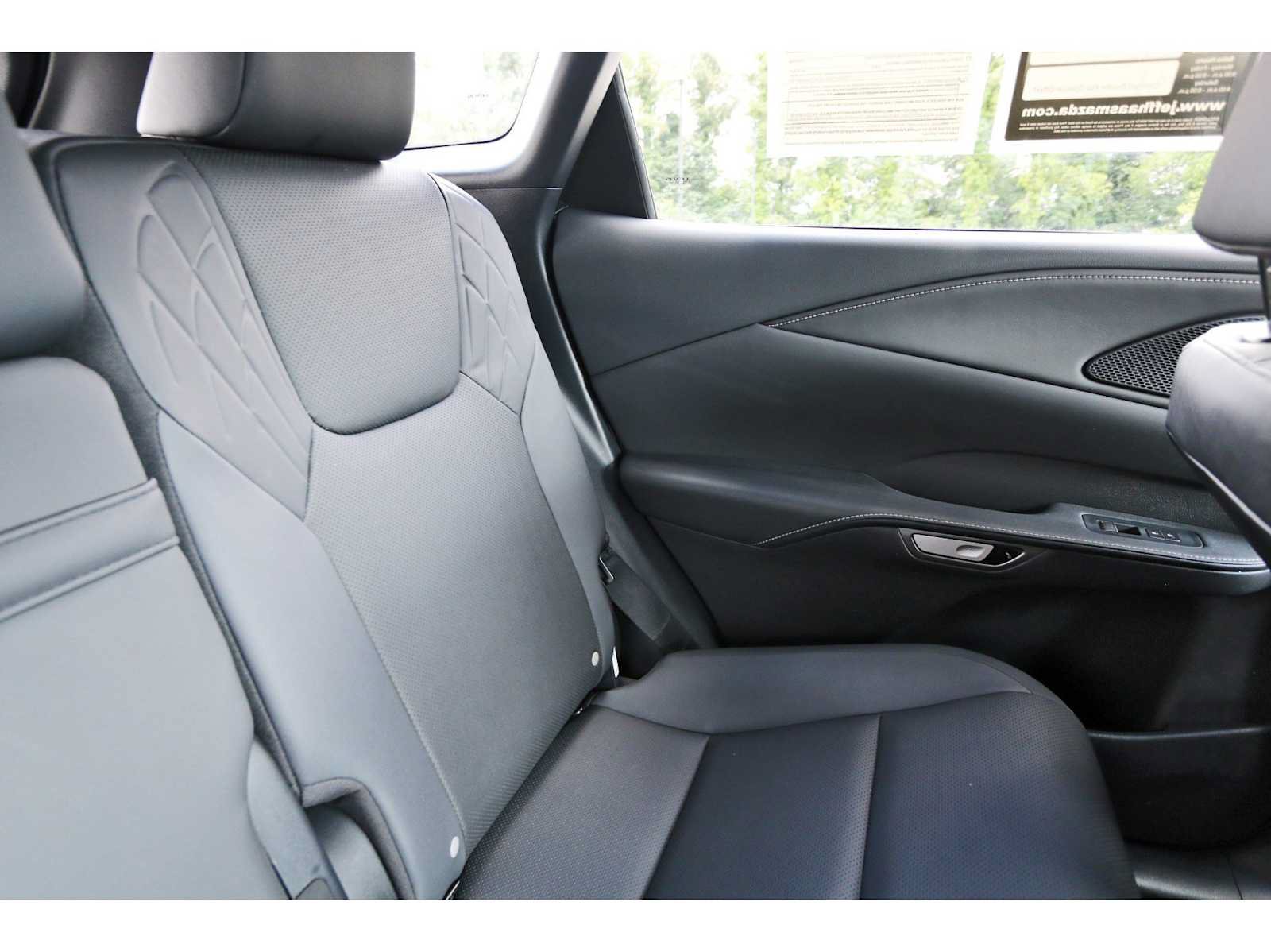 Used 2024 Lexus RX 350 FWD w/ Technology Package image 10