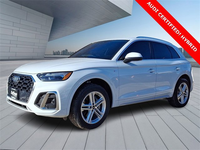 Certified 2024 Audi Q5 e Premium Plus image 3