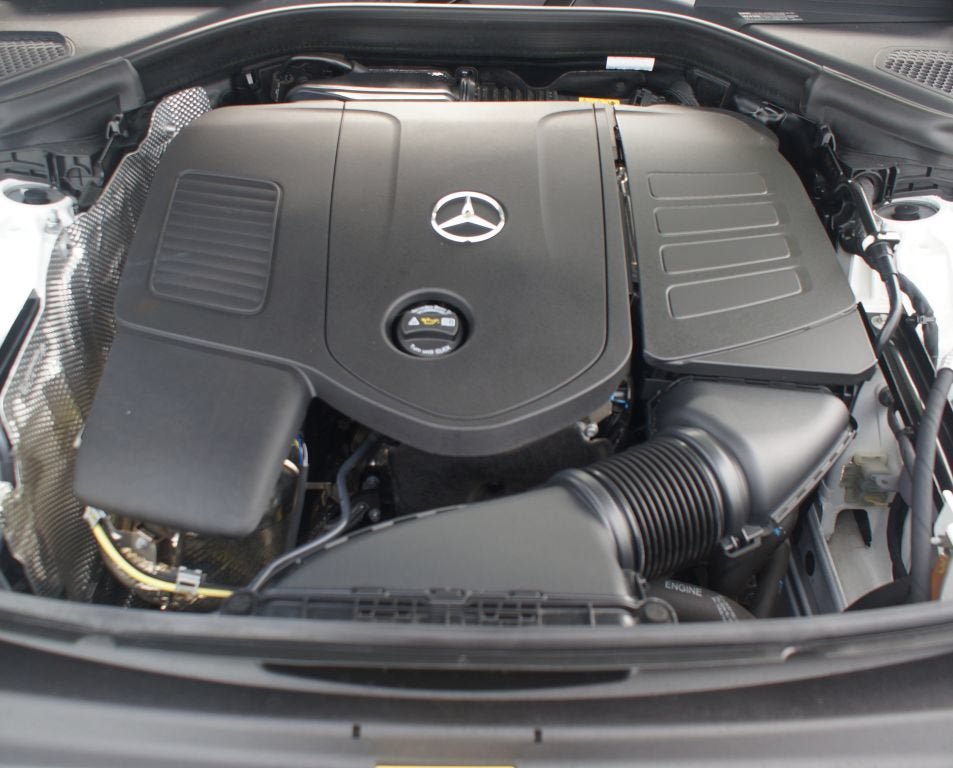 Used 2025 Mercedes-Benz GLC 300 image 27