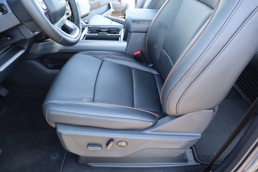 New 2026 Ford F250 Lariat w/ Black Appearance Package image 14