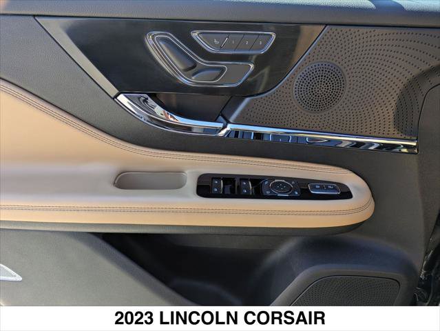 Used 2023 Lincoln Corsair Reserve image 10