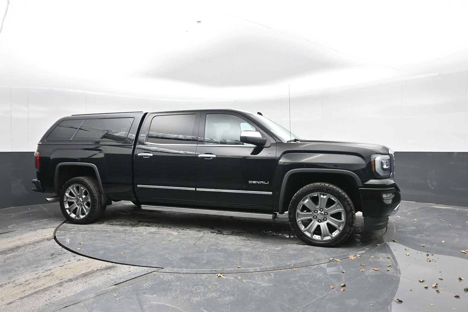Used 2018 GMC Sierra 1500 Denali w/ Denali Ultimate Package image 8