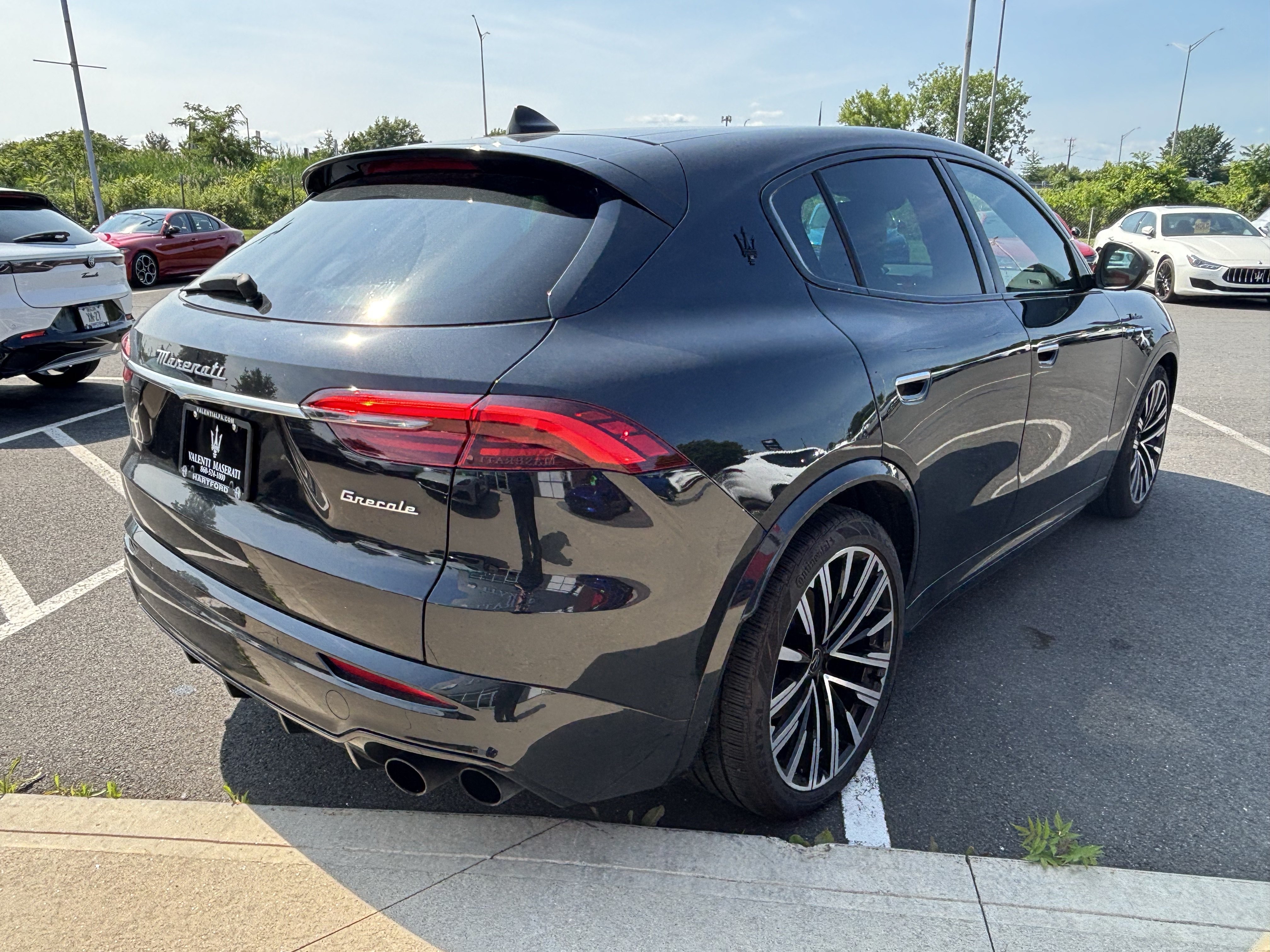 Used 2023 Maserati Grecale Folgore AWD/4WD image 8