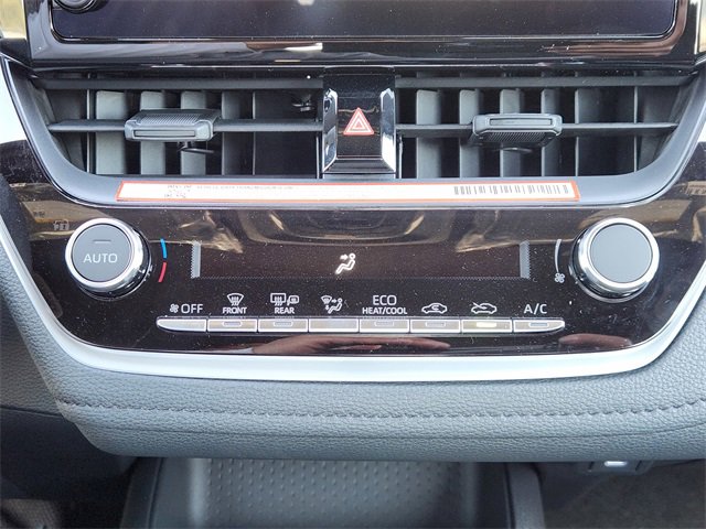 Certified 2025 Toyota Corolla SE image 15