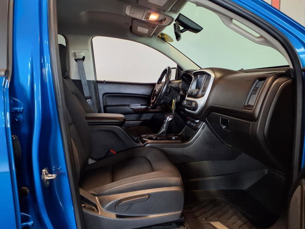 Used 2022 GMC Canyon Elevation w/ Trailering Package image 12