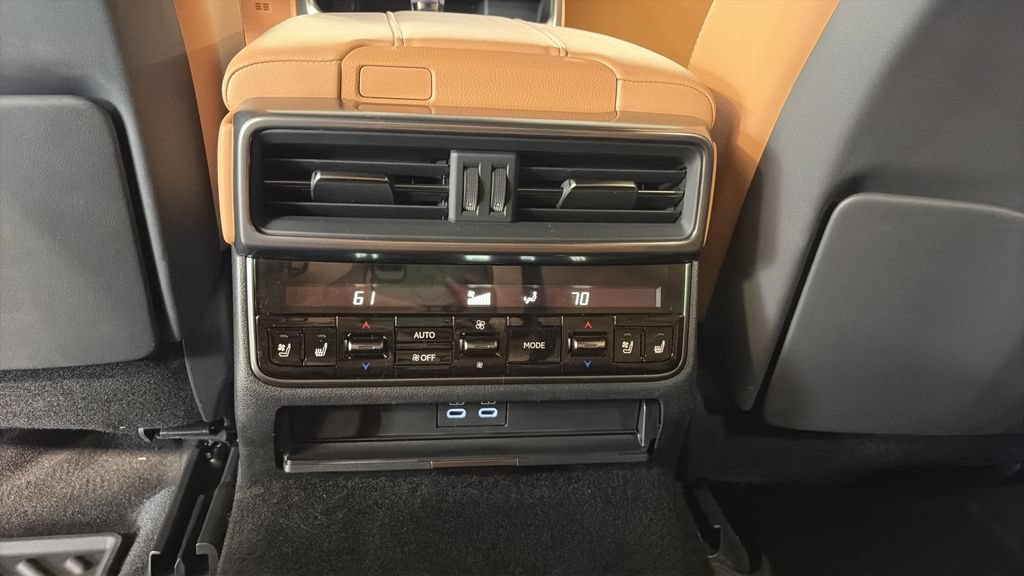 New 2026 Lexus LX 700h Luxury AWD/4WD image 22