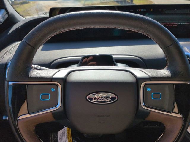 New 2025 Ford Expedition King Ranch image 31