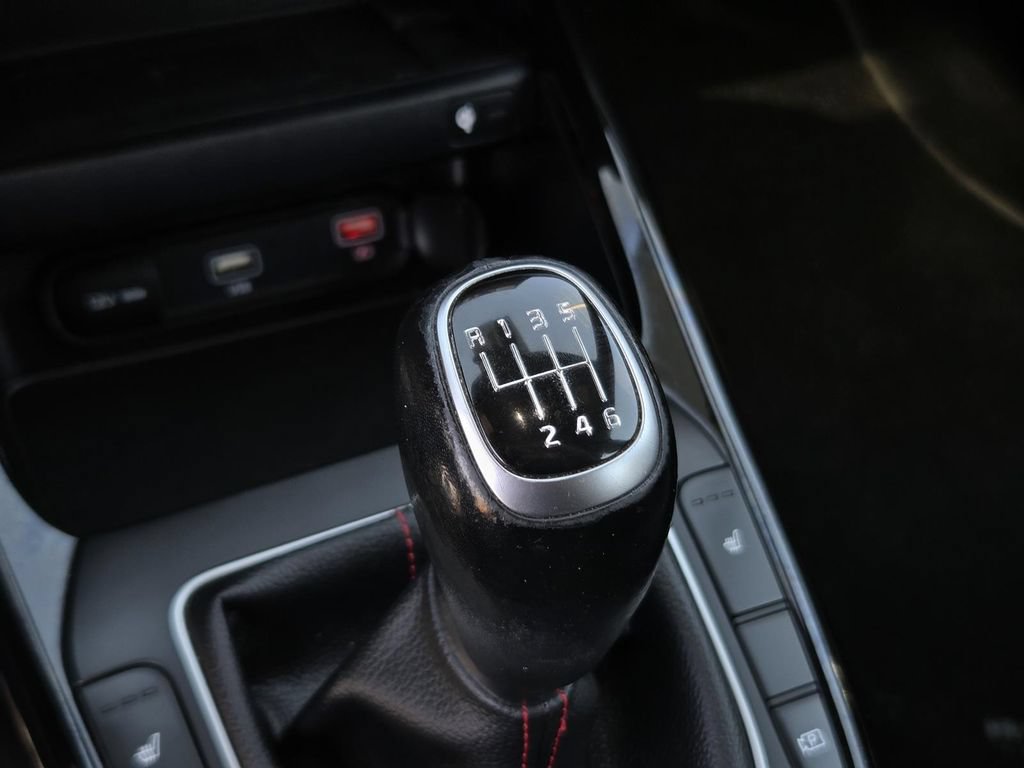 Used 2022 Kia Forte GT FWD image 18