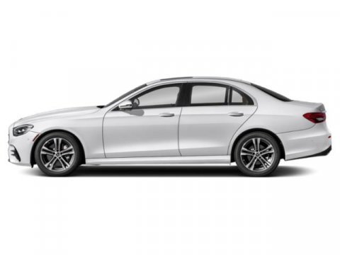 Used 2022 Mercedes-Benz E 350 4MATIC Sedan image 3