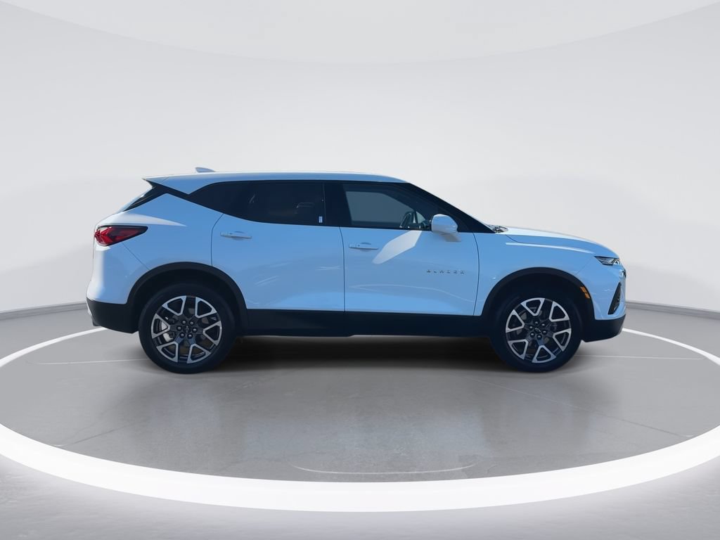 Used 2022 Chevrolet Blazer LT FWD image 9