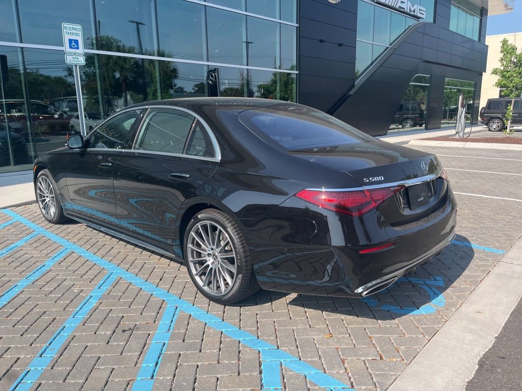 Used 2025 Mercedes-Benz S 580 4MATIC Sedan image 8