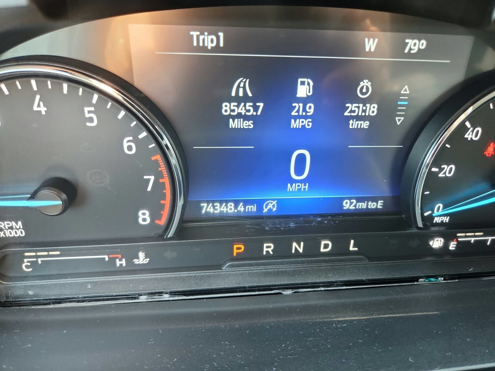Used 2021 Ford Explorer XLT AWD/4WD image 14
