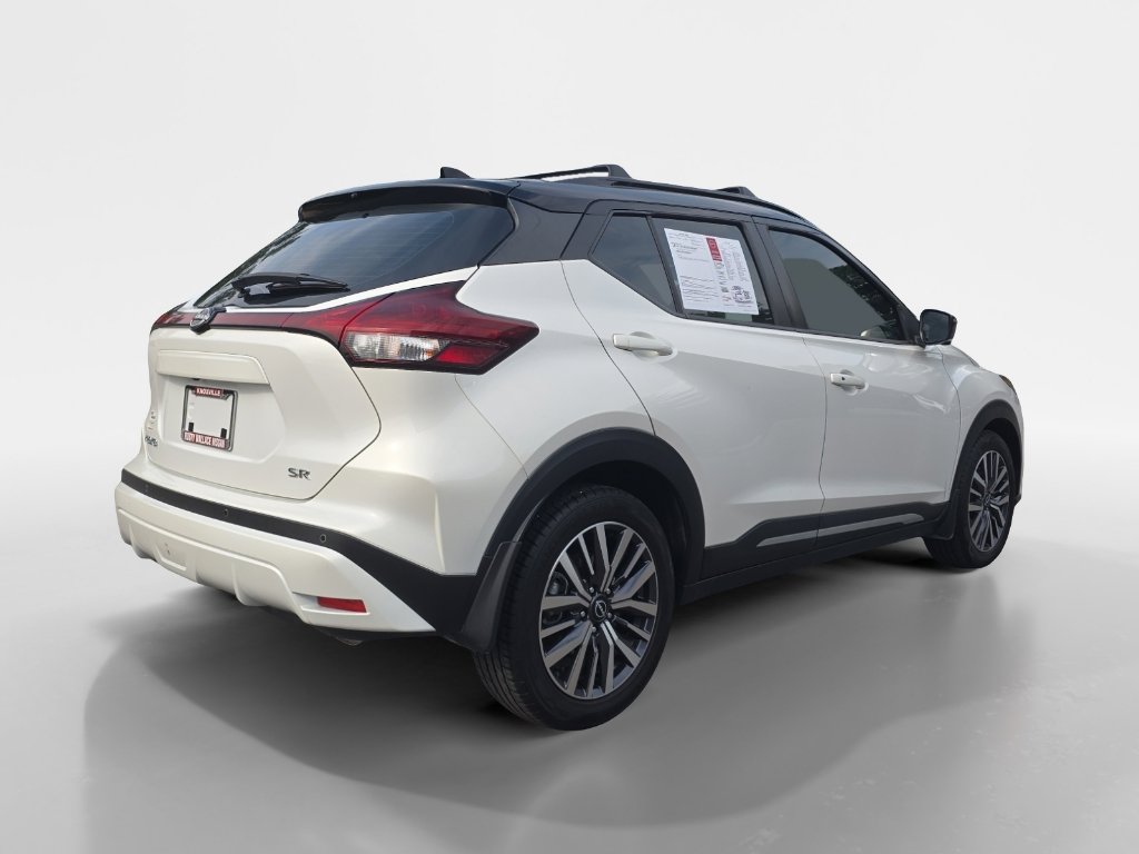 Certified 2023 Nissan Kicks SR w/ SR Premium Package image 6