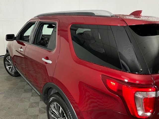Used 2016 Ford Explorer Platinum image 33