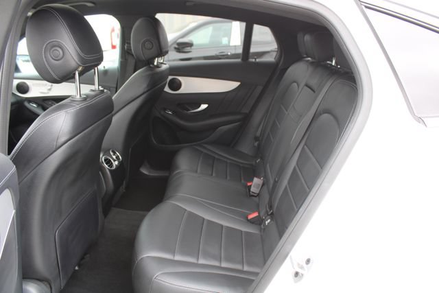 Used 2022 Mercedes-Benz GLC 300 4MATIC Coupe image 42