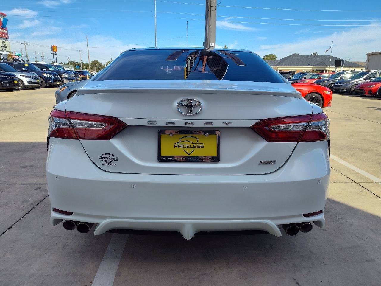 Used 2018 Toyota Camry XSE FWD image 5