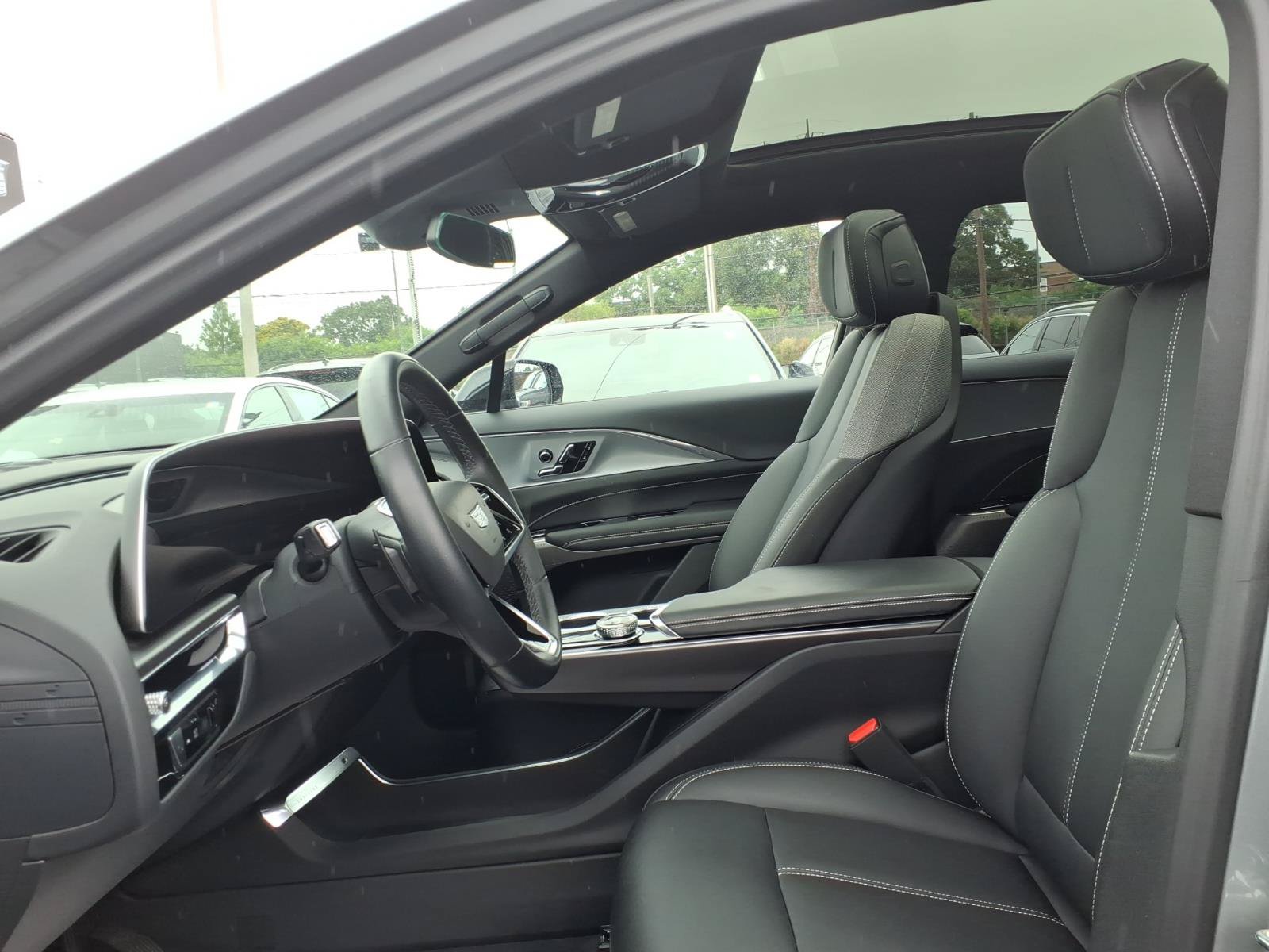 Certified 2024 Cadillac Lyriq Tech AWD/4WD image 19