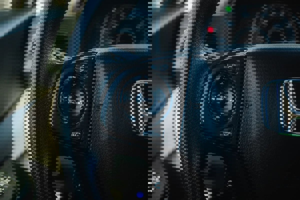 Used 2013 Honda CR-V LX image 16