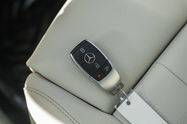 New 2026 Mercedes-Benz GLB 250 4MATIC image 48