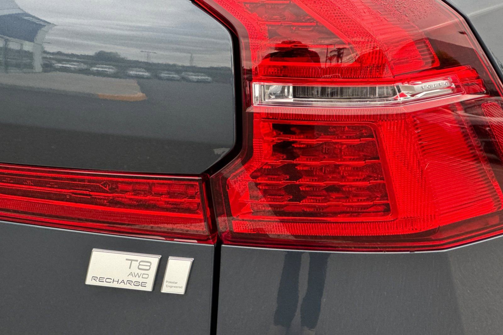 Used 2023 Volvo XC60 T8 Ultimate image 33