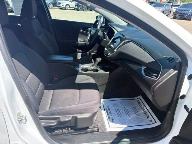 Used 2024 Chevrolet Malibu LT FWD image 21