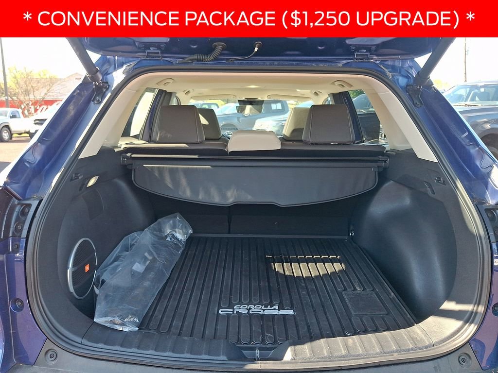 Used 2024 Toyota Corolla Cross XLE w/ Convenience Package AWD/4WD image 28