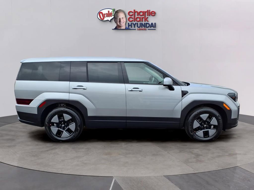 New 2026 Hyundai Santa Fe SE image 6