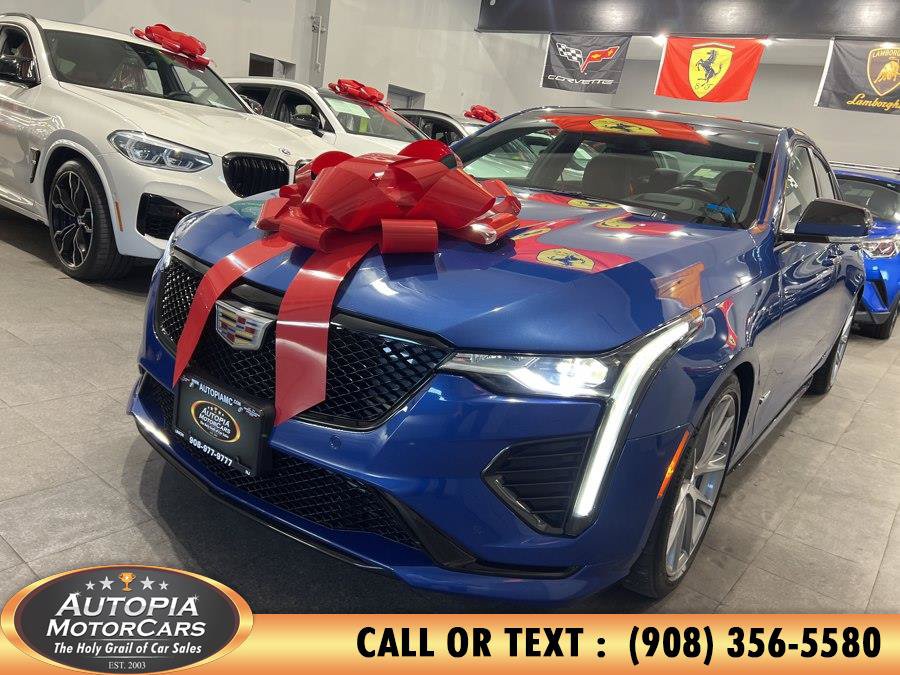 Used 2022 Cadillac CT4 V RWD image 43