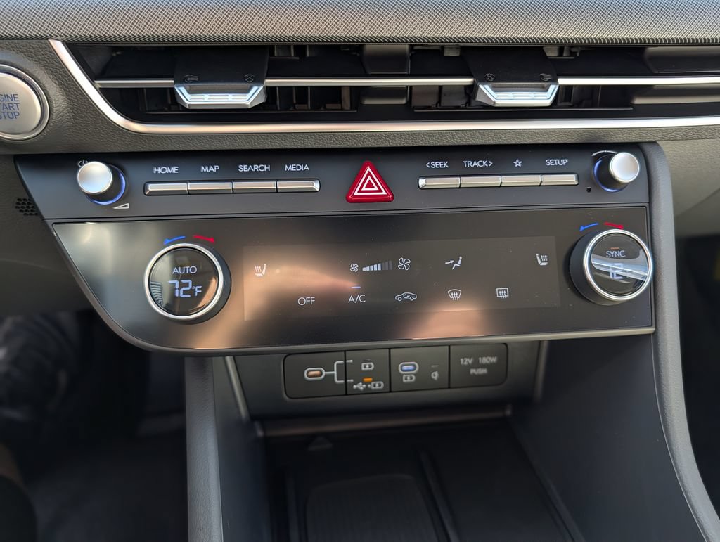 New 2026 Hyundai Sonata SEL FWD image 29