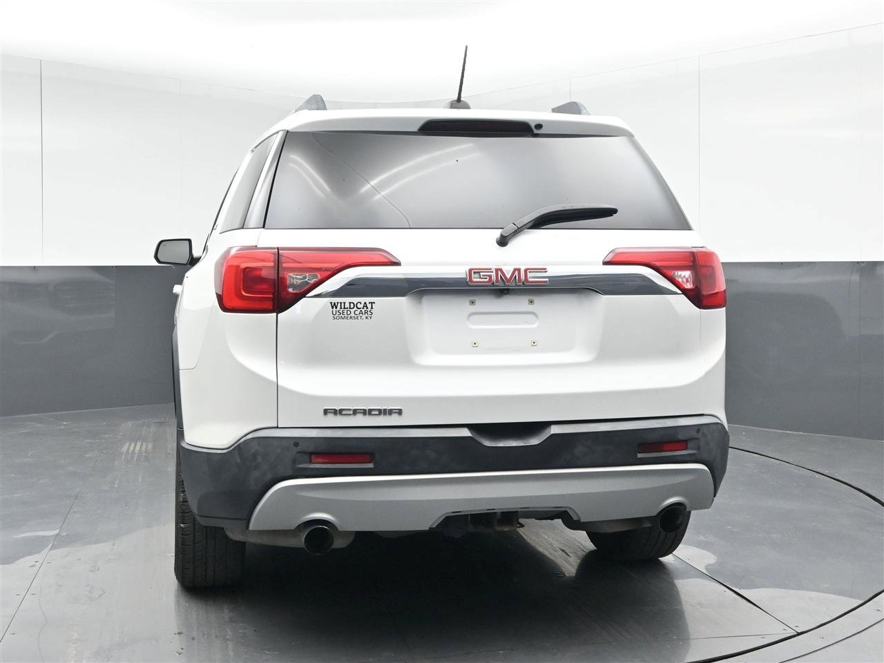 Used 2018 GMC Acadia SLT image 6
